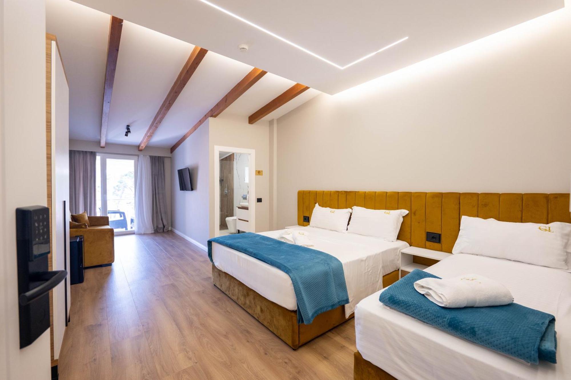 Golemi Lux Hotel Esterno foto