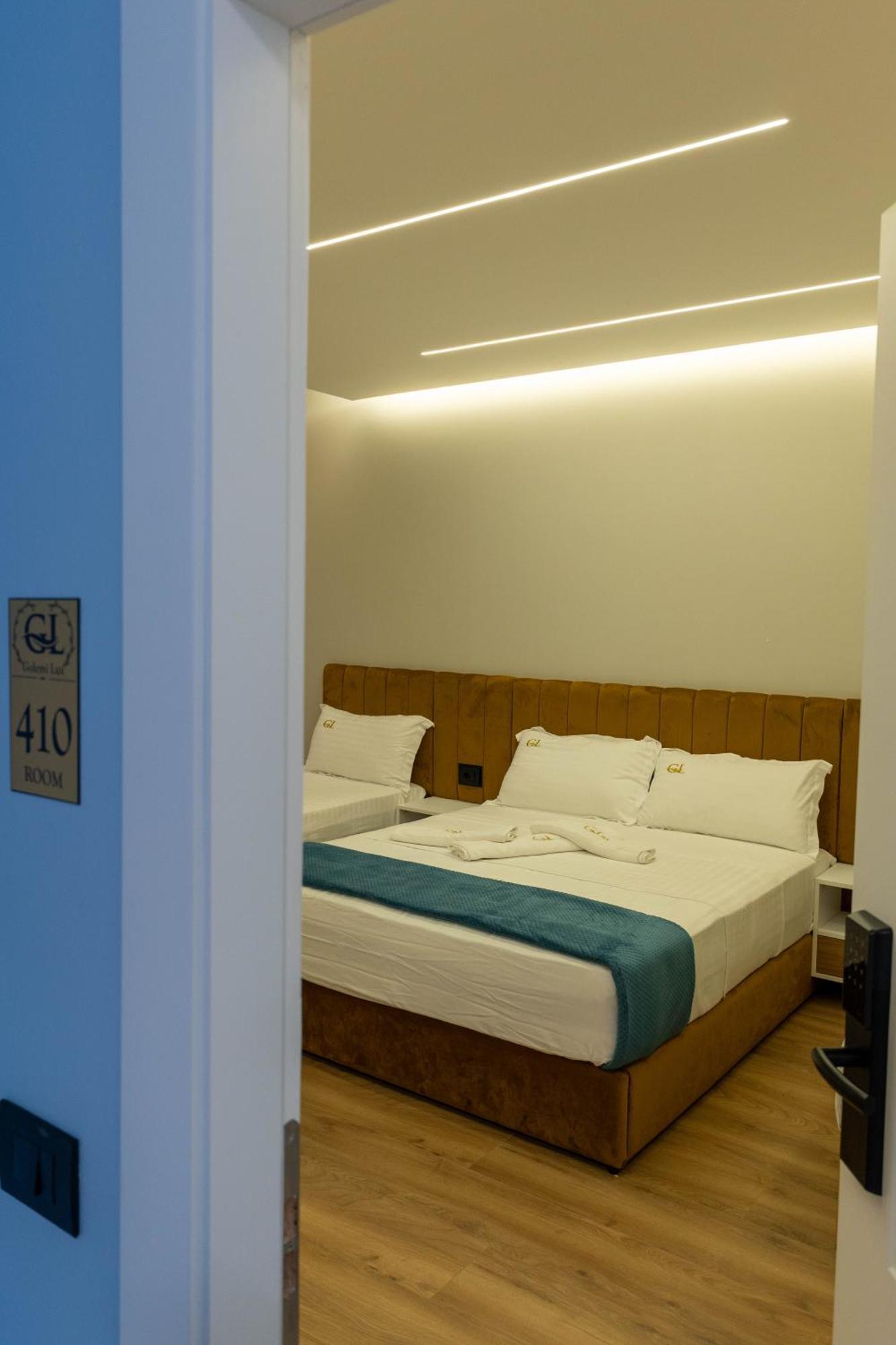 Golemi Lux Hotel Esterno foto